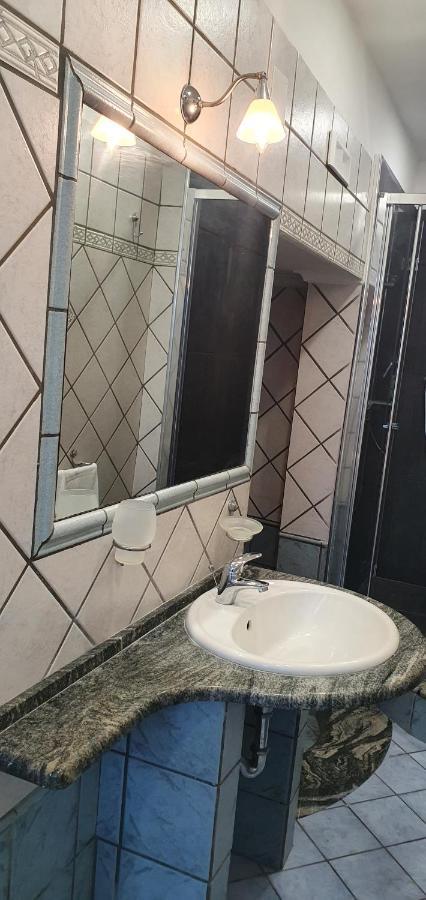 נאפולי La Casa Di Maya מראה חיצוני תמונה